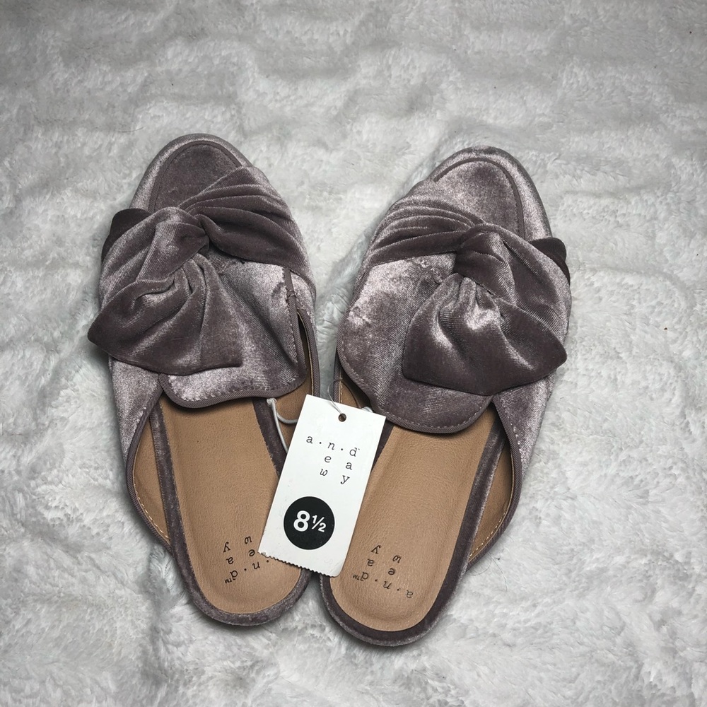 a.n.d (A New Day) Mauve Backless Flats/Slides NWT